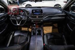 نیسان ئەلتیما